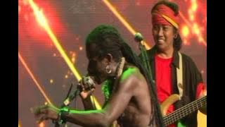 Afro Moses Can you see the beauty