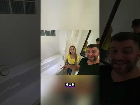 جولة في غرفة الفندق وحوض استحمام مفاجئ لحظات طريفة مقاطع قصيرة