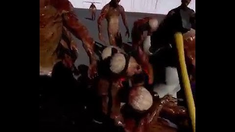 Physical Interactions & Dynamic SkeletalMesh Slicing (UE4.13)