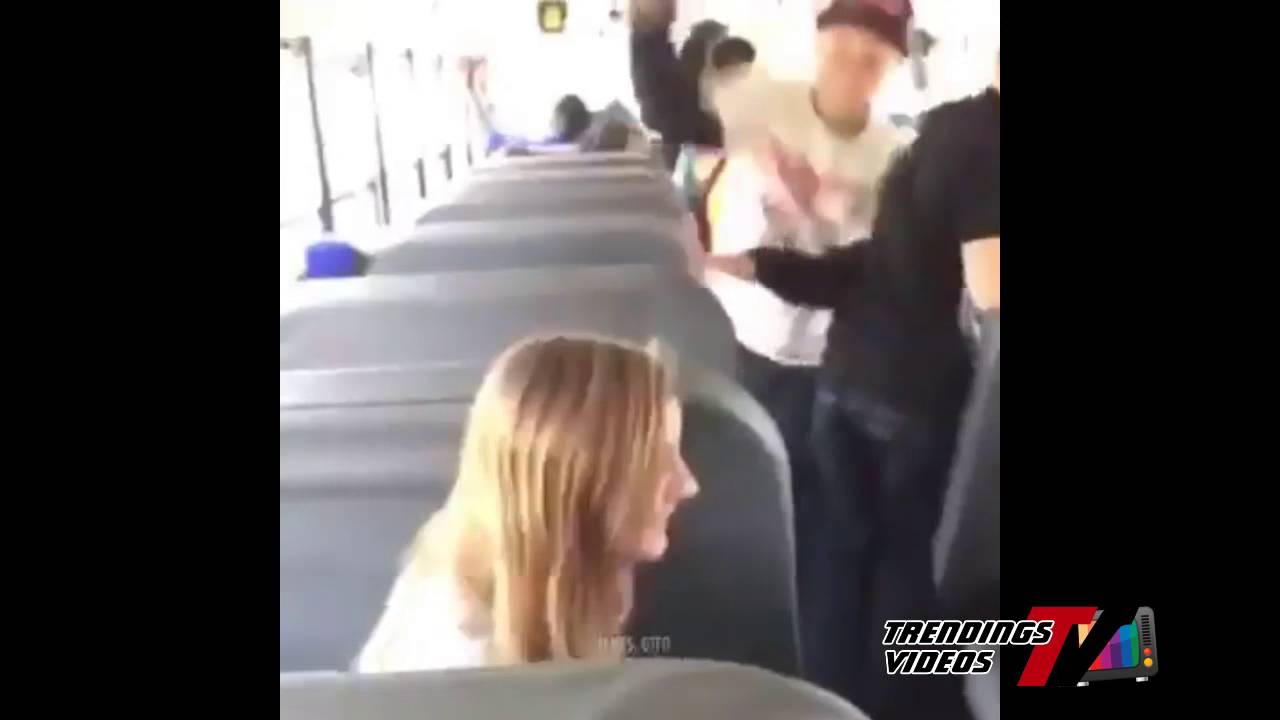 This is when you mess with the wrong guy ouch - YouTube