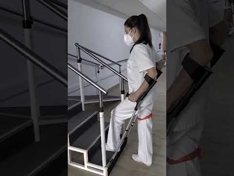 Video: Cómo subir escaleras con una pierna rota: 9 pasos (con imágenes)