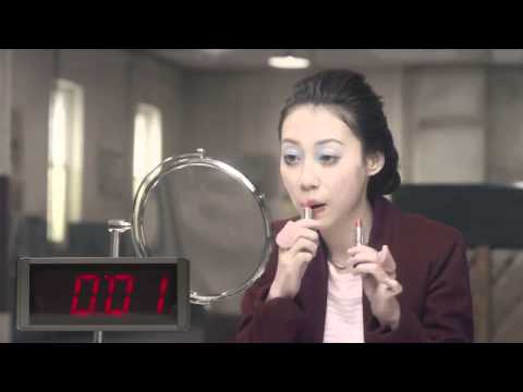 funny-japanese-commercial-for-windows-8-make-up