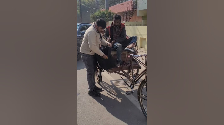 अंकल बहुत दुखी थे #trending #Humanity #helping #respect #viral videos #Youtube #shorts #love 🙏🙏🙏