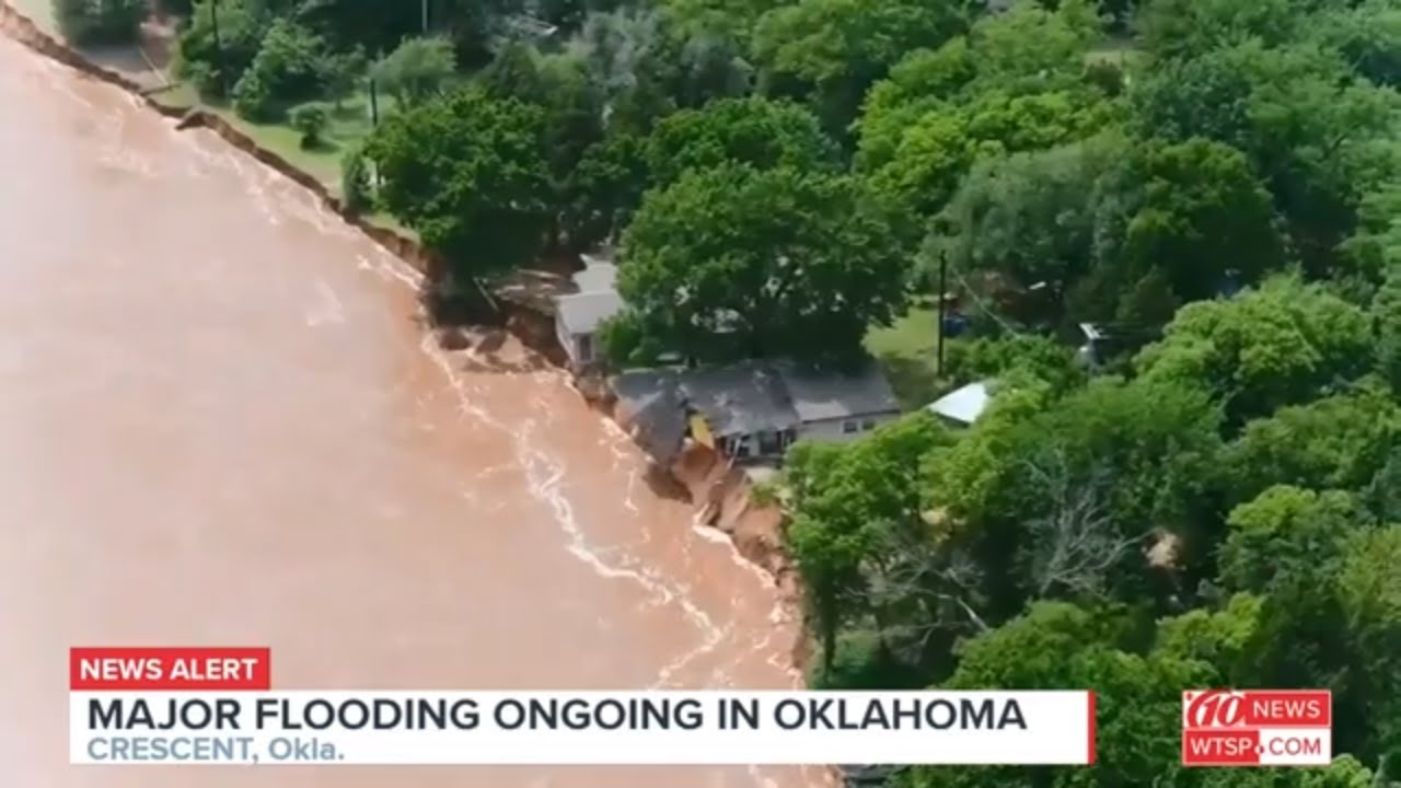 Major Oklahoma flooding Houses barely hang on as river floods 10News