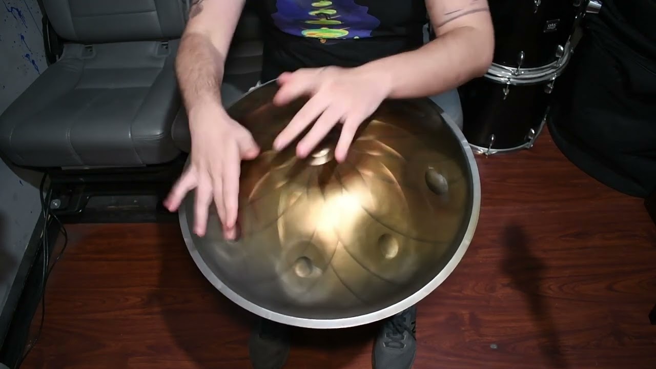 Hamsa Handpans - D Celtic 9 *EMBER* steel (stainless)