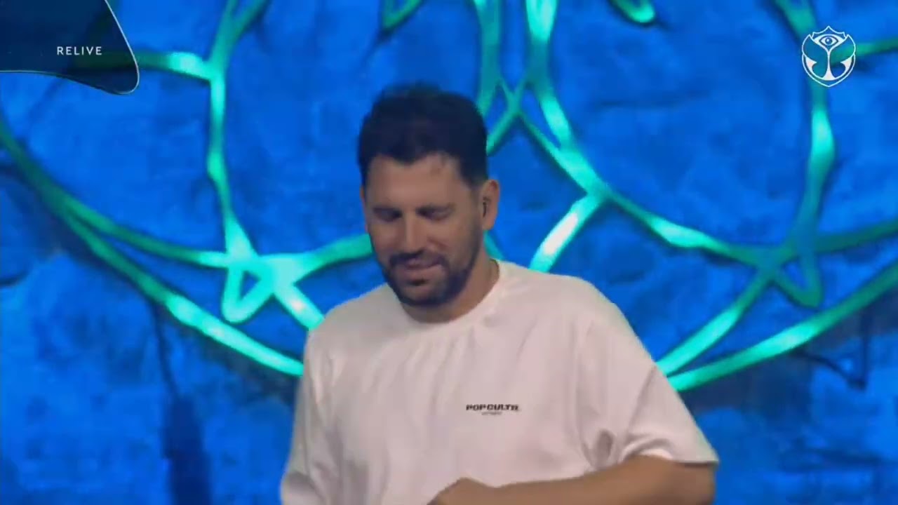 [AVICII TRIBUTE◢◤] Dimitri Vegas plays I Wanna Dance with Somebody x Levels and We Like To Party 