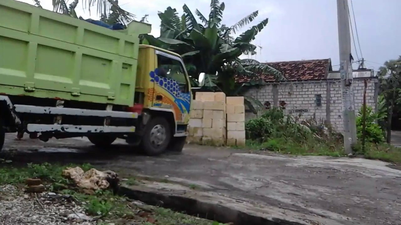 Truk Dump Pasir YouTube