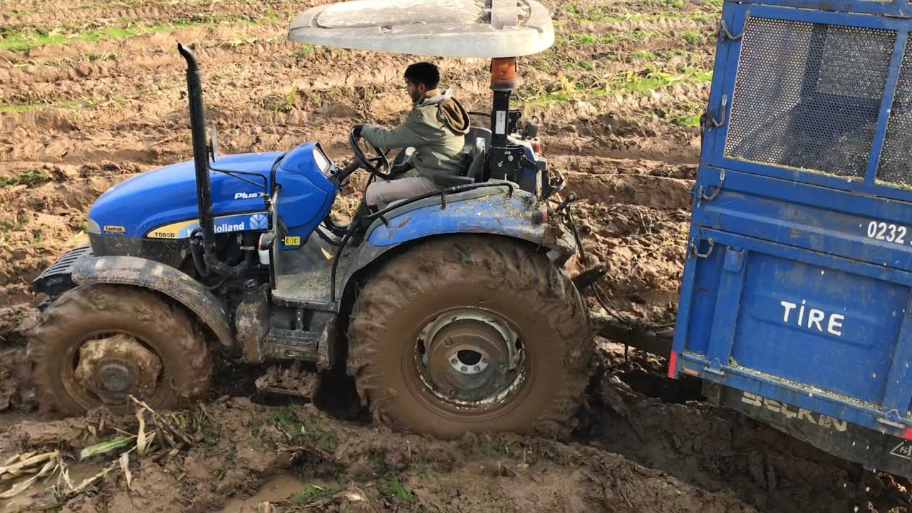 Ciğerli Traktör Şöförüde Yetenekli - New Holland TD85D