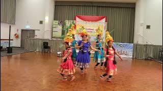 Aadi vanthen aadi vanthen dance in New Zealand