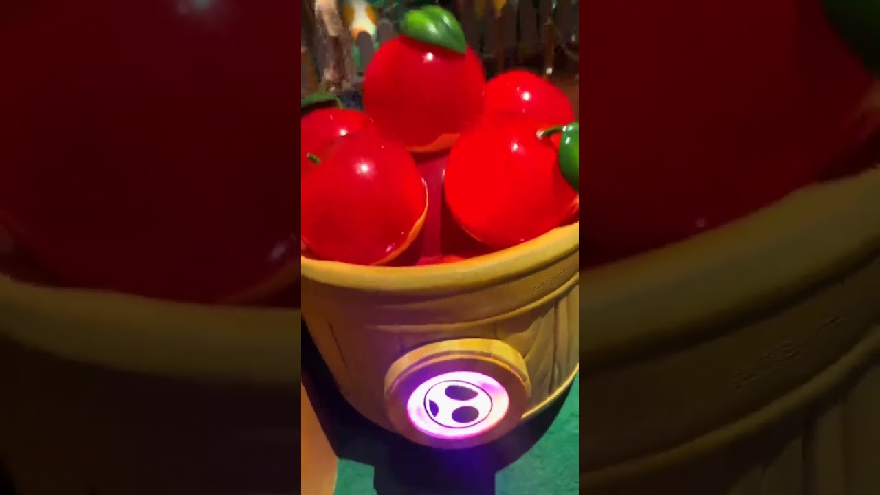 Does it have DROPS?!? Yoshi’s Adventure edition at Epic Universe