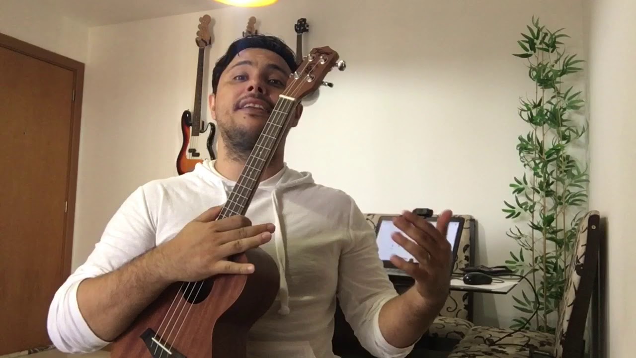 É assim que faz o ritmo de QUALQUER música gospel no UKULELE!