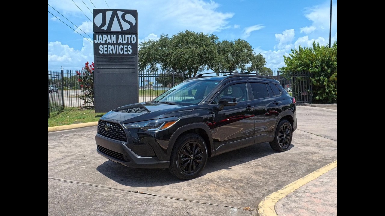 H1152] 2022 Toyota Corolla Cross LE - Japan Auto Services