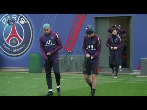 Mbappe's backheel & blue hair star in PSG training | Paris Saint-Germain | Ligue 1 | 法甲 巴黎圣日耳曼 | 姆巴佩