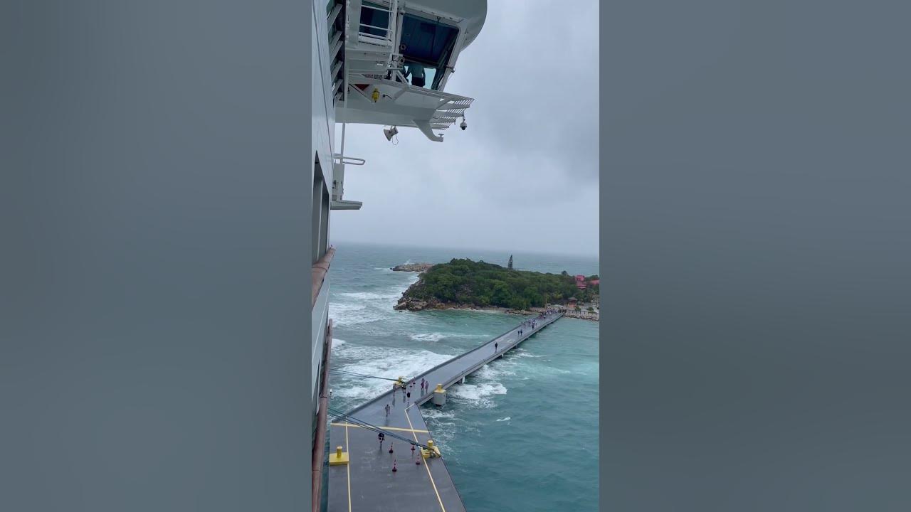 captain-calls-all-passengers-and-crew-back-to-ship-due-to-dangerous