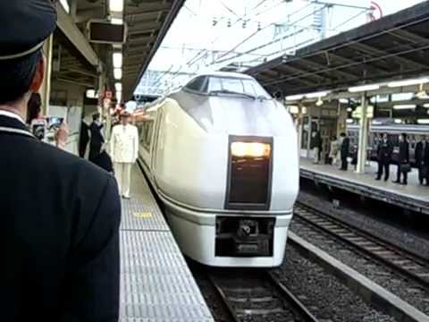 上野東京ライン常磐線直通快速つながーるふくしま号　６５１系カツＫ１０５編成７両　横浜駅発車