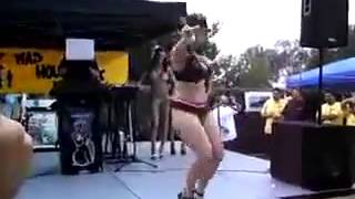 Hot dance by sunny leone