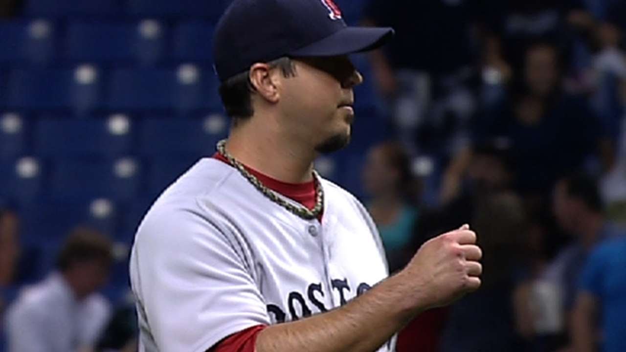 Red Sox's Josh Beckett dominates Angels in complete-game shutout