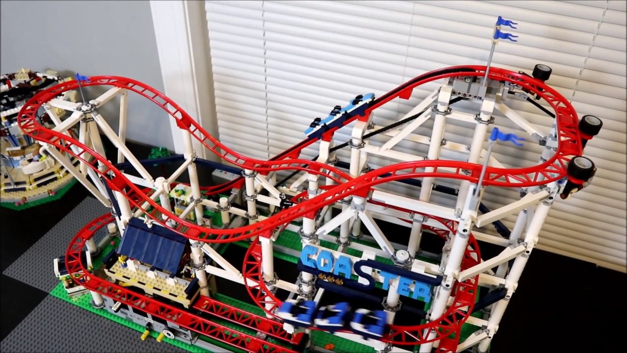 The Huge Lego Roller Coaster Set 10261 Added To The City Youtube