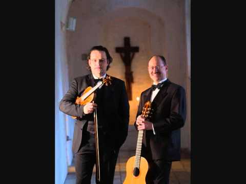 E - minor prelude - BACH - jochen brusch & finn svit.wmv