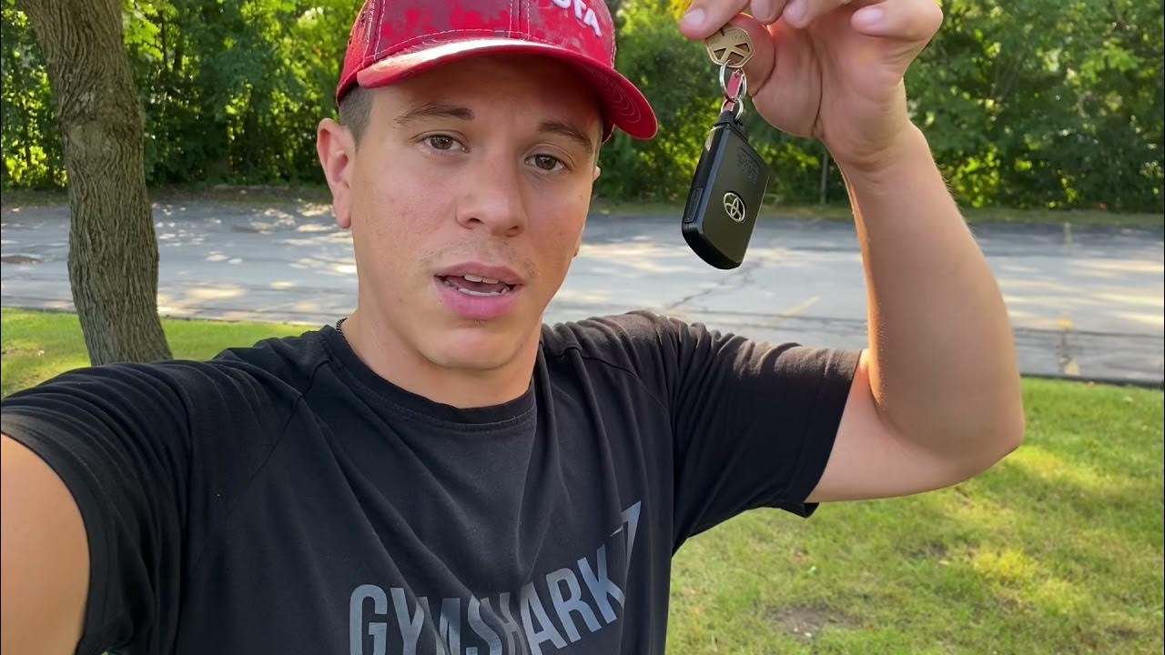 Toyota Owners! - How To Start Your Car With a DEACTIVATED Key Fob - YouTube