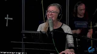 The Paper Heart - Hittin’ (live on WBOI)