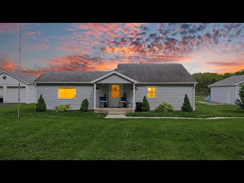 1113 N Daisy Ln, Danville, IL home video tour