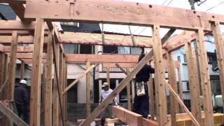 地震に強い家 耐震木造住宅の建て方 建方棟上げ Youtube 地震に強い家 耐震木造住宅の建て方 建方棟上げ Youtube