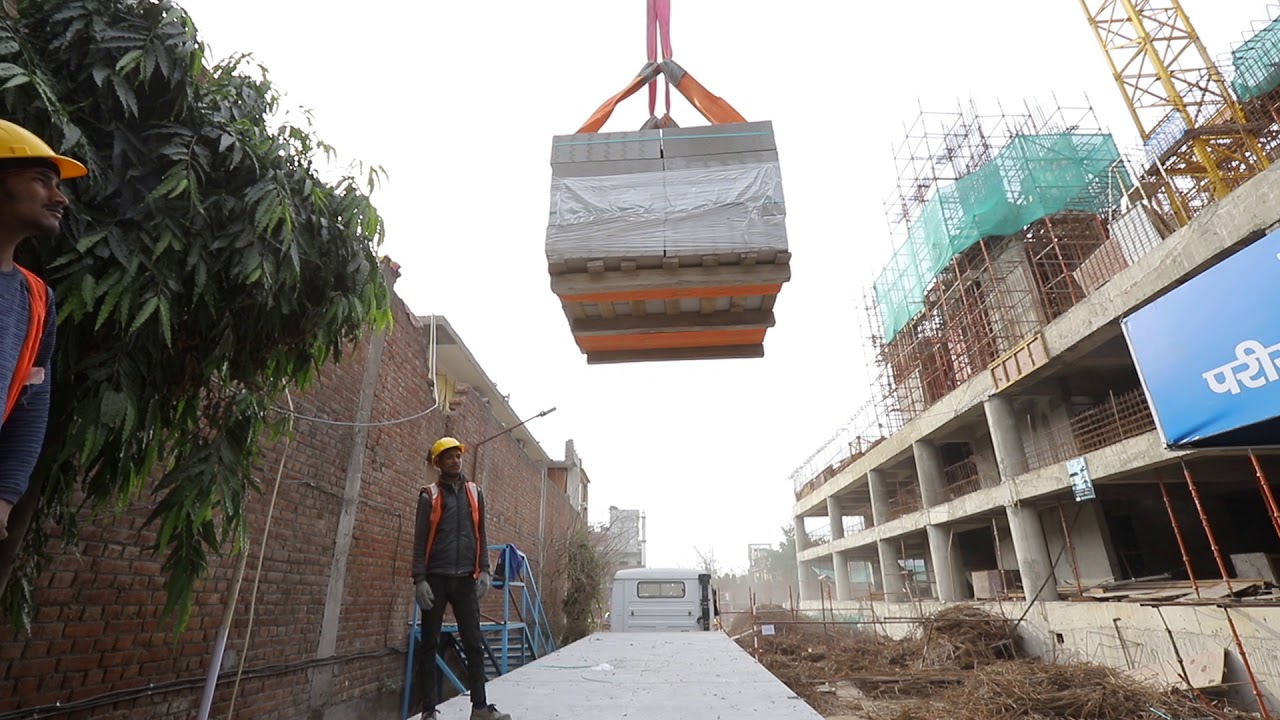 Best of the Equipment to Match the Best of the Construction Speed: Sky Mansion by Risland