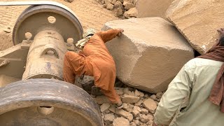 "Extreme Rock Crush Test – Crushing Anything Under Giant Stones!"