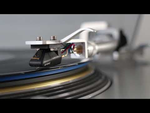 White Vinyl Vs Black Vinyl