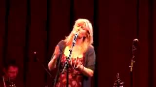 Video thumbnail of "Eddi Reader - Its Magic"