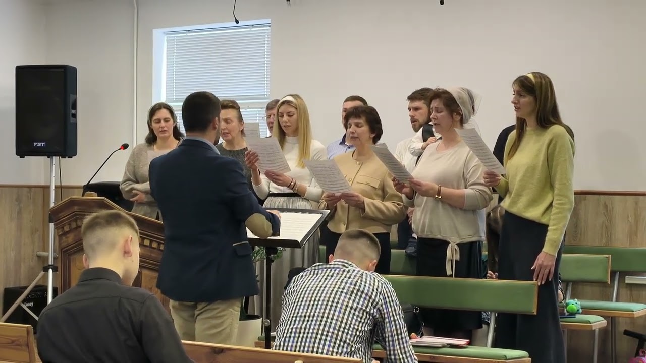 Очи к горам возвожу