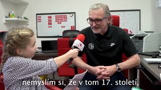 Dětský reportér: Hodina dějepisu s trenérem Zdeňkem Motákem