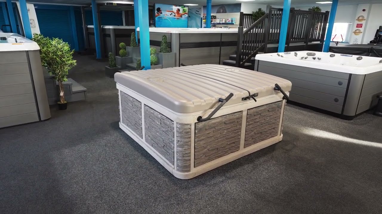 Strong Spas G2B Holiday Let Spa