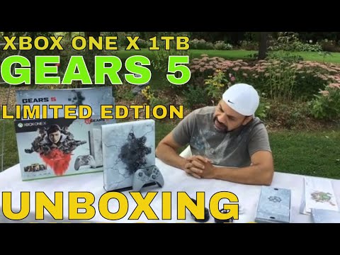Xbox One X 1TB Gears 5 Limited Edition Bundle unboxing