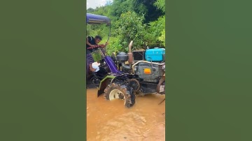 Xe Công Nông Lội Nước Chở Gỗ Cực Đỉnh #shorts #côngnông #congnong #automobile #máycày #farming
