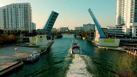 Miami, Florida - USA 🇺🇸 - by drone / DJI Mavic 3 [4K]