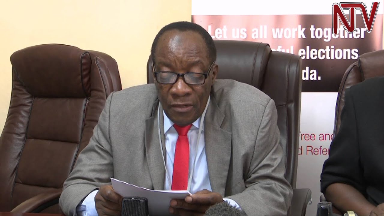 EC unveils sample ballot papers