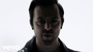 Video thumbnail of "Bullet For My Valentine - Venom (Official Video)"