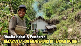 Nekad !! Sang Suami Sudah Meninggal, Wanita Ini Tetap Memilih Tinggal Di Rumah Tengah Hutan