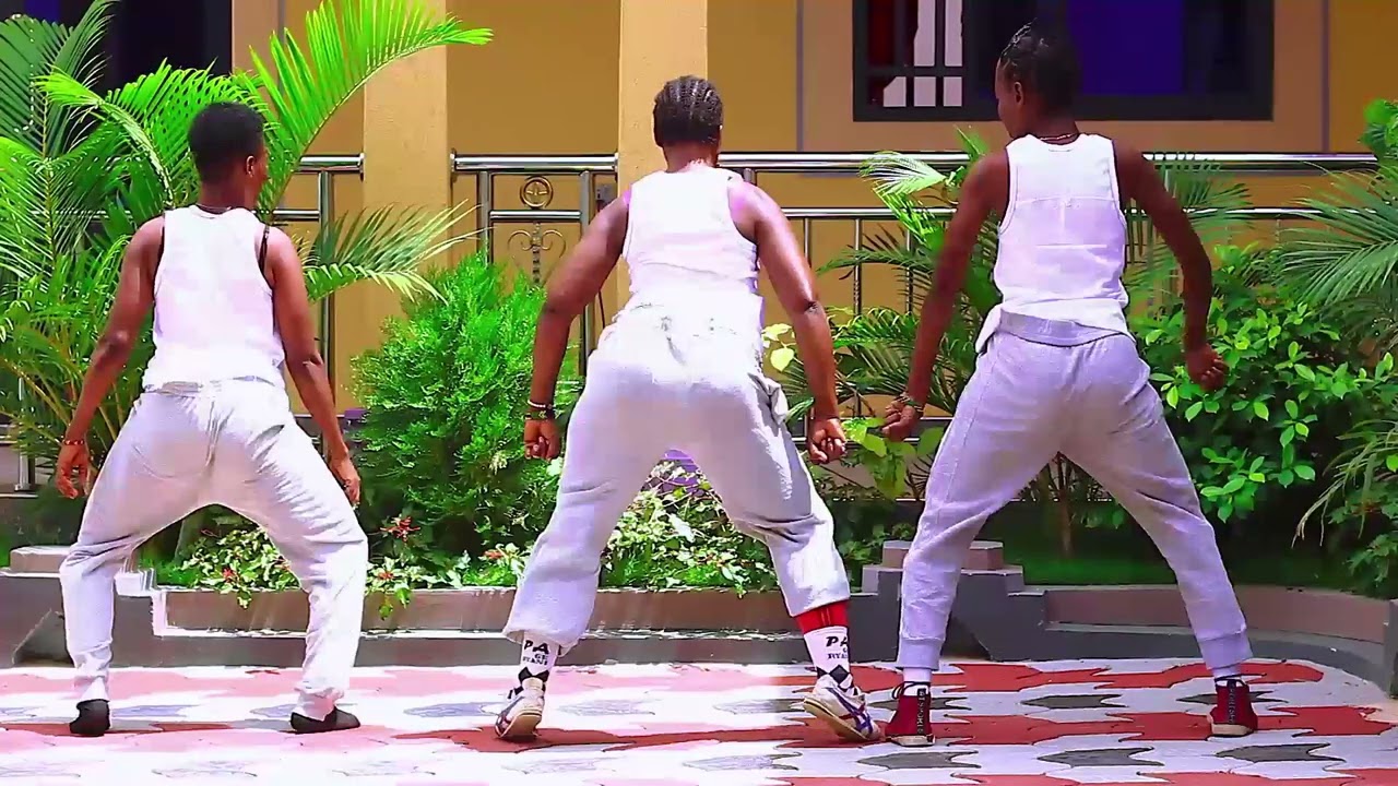 MALEKANI FT KUMBA KUMBA HARUSI YA MASWALI Official {Audio} Director Max0769823859