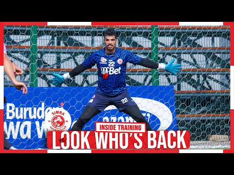 AYOUB LAKRED AMEREJEA MAZOEZINI TAZAMA AKIFANYA MAZOEZI NA MAGOLIKIPA WENZAKE