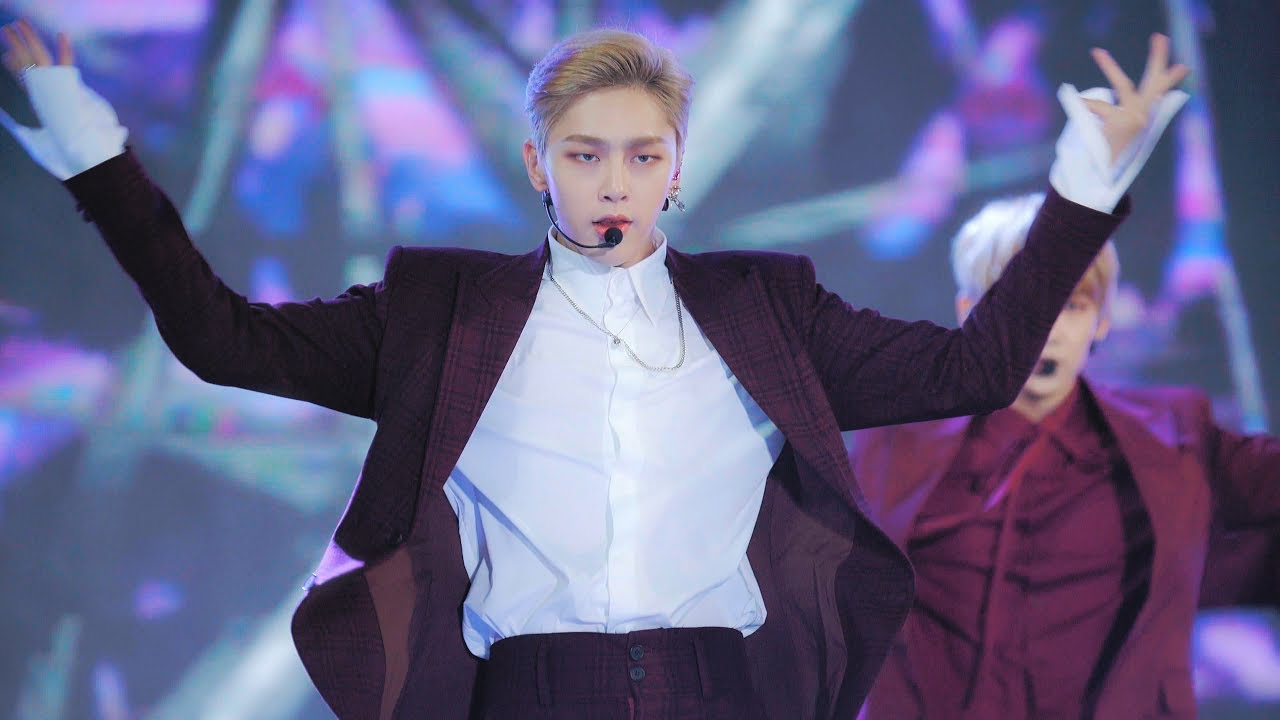 JBJ _ 'Fantasy'@171024 BOF 원아시아 레전드 스테이지 더쇼 해운대 [4k Fancam/직캠] By TheGsd