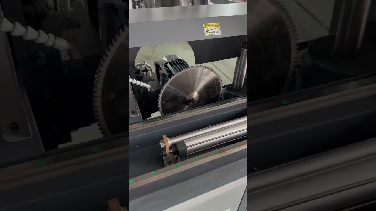 Aluminum profile jigsaw puzzle machine, end face washing machine