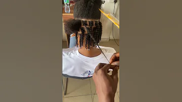 AFRICAN THREADING HAIRSTYLE 