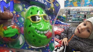 Vlog: Покупаем игрушки и идем в гости смотреть котенка. Видео для детей Vlog: Покупаем игрушки и идем в гости смотреть котенка. Видео для детей