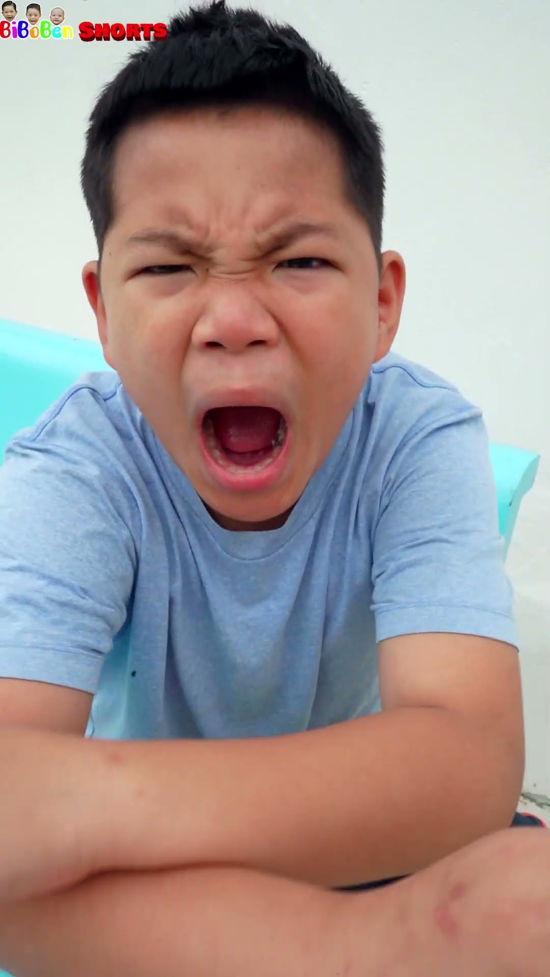 Comedy | Why don't people eat more candy? Tại  sao mọi người lại không cho ăn nhiều kẹo?