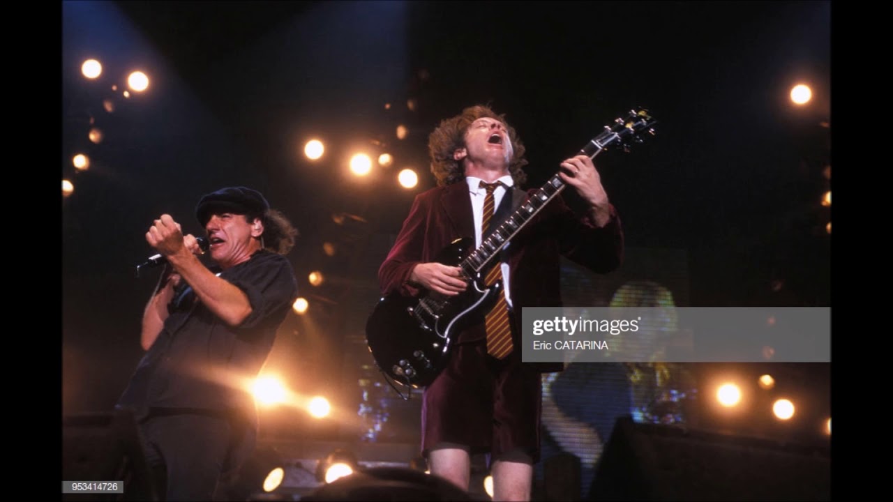 AC/DC- Girls Got Rhythm (Live Market Square Arena, Indianapolis IN ...