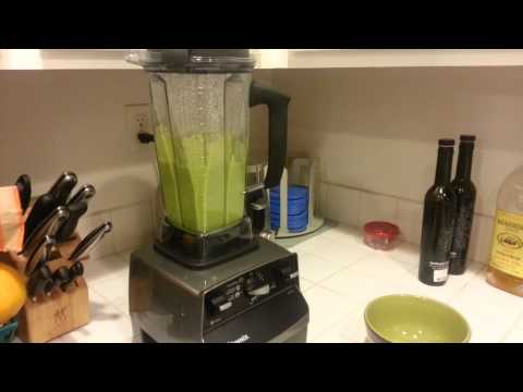 Vitamix Broccoli Cheddar Soup