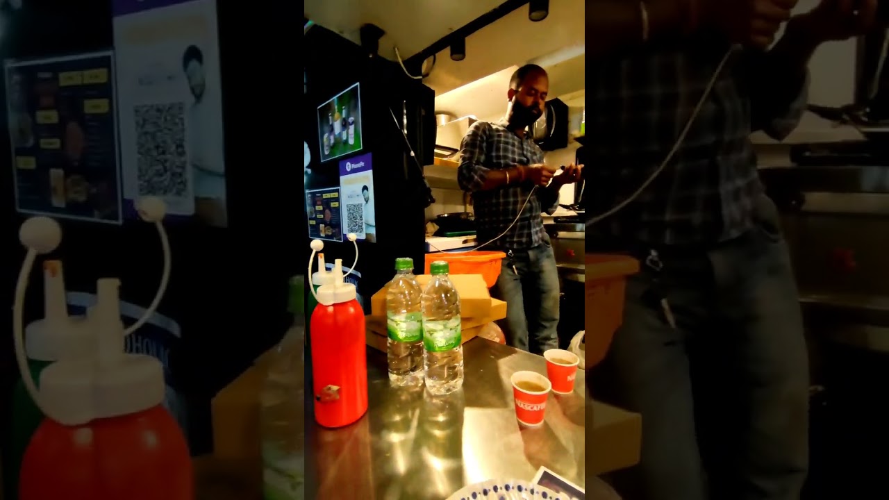 mini vlog 2.0||Pathsala Street Food Van||Explore Foodies||Yumm Momos 😋 